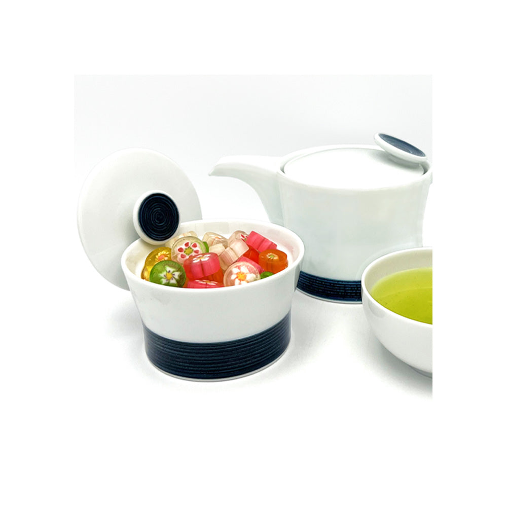 Hakusan Porcelain Asano Ito Bowl with Lid Indigo