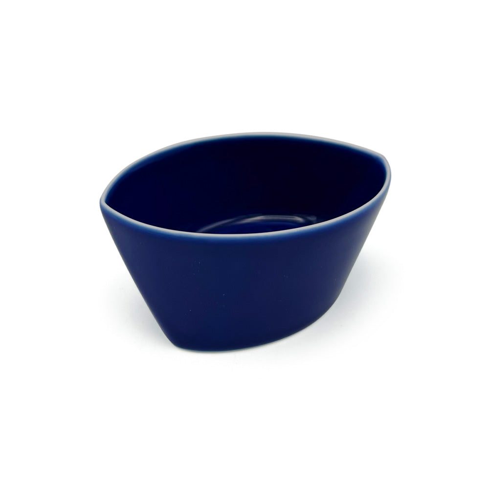 Hakusan Porcelain Leaves Small Dessert Bowl Blue